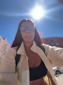 Show modela Samyra_Biker12 na web-kameri