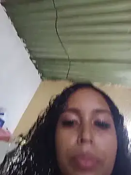 Laura20lopez 即時 XXX 聊天