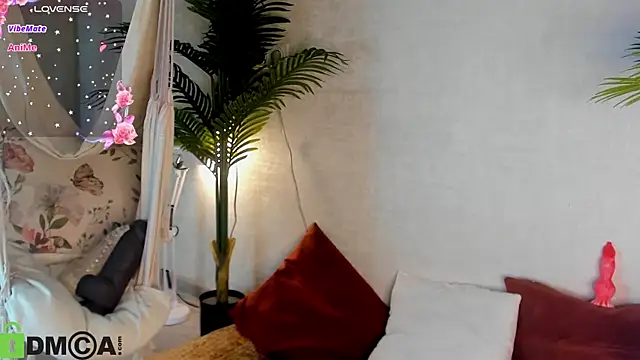 Lea_much 现场XXX聊天