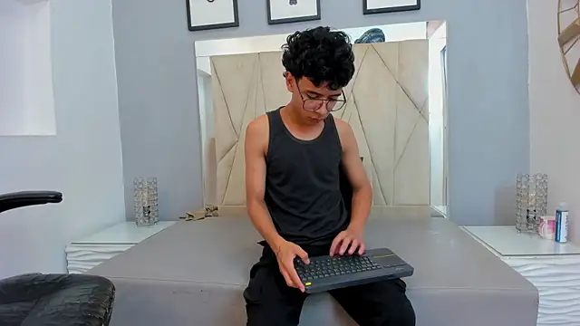 adams_bobbyのウェブカメラショー