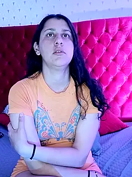 Chat +18 de LunaDamasco ao vivo