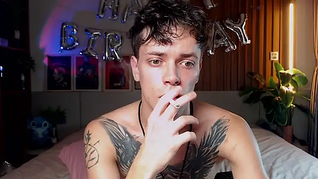 William_Henry_ Webcam Show