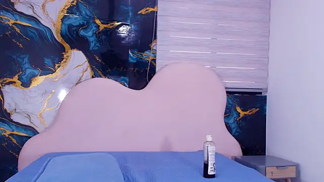 Domiino_ live XXX chat