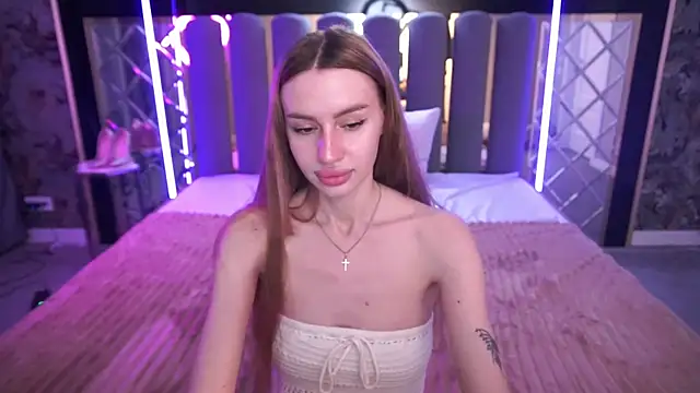 Chat +18 de Snow_WhiteeeX ao vivo