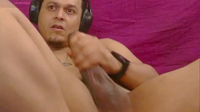 chino_roz's Webcam Show