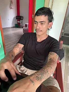 Chat XXX en directo de sorry-mom69