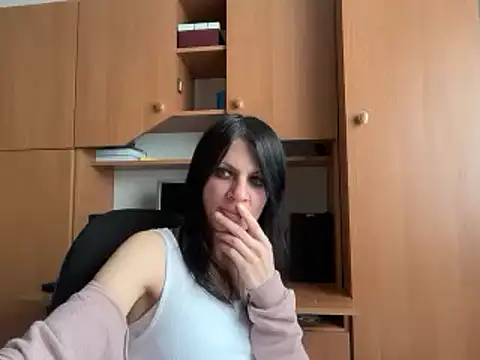 InjaAtHome: απευθείας συνομιλία ΧΧΧ