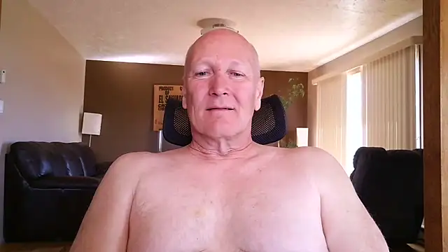 BasicAntn Live XXX chat