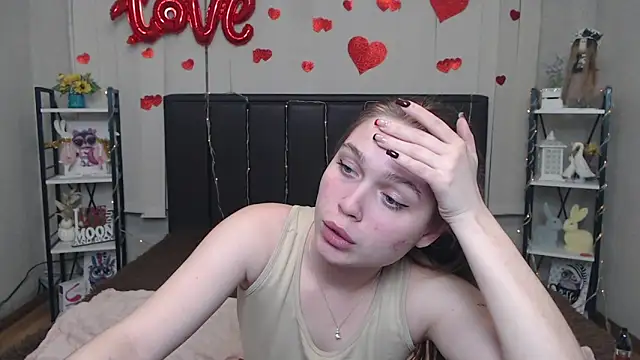 Chatroom XXX en direct de LaraPika