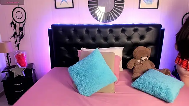 Chatroom XXX en direct de LolaVillalobos