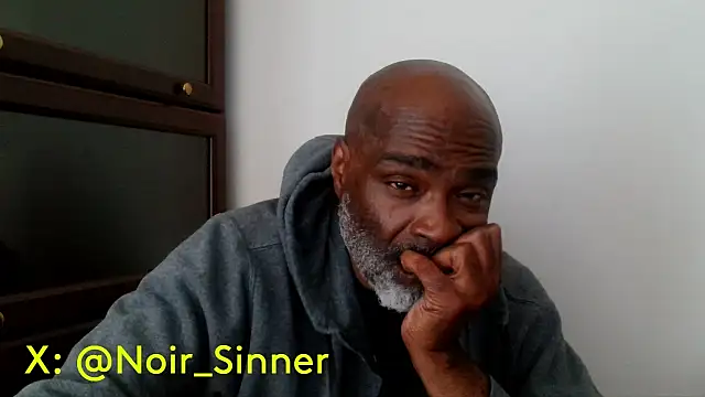 แชท XXX สดของ sinnernoir