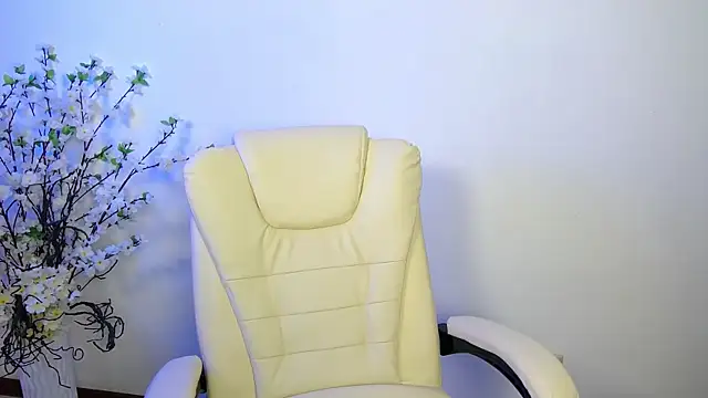 Brandy_Gem Chat XXX in diretta