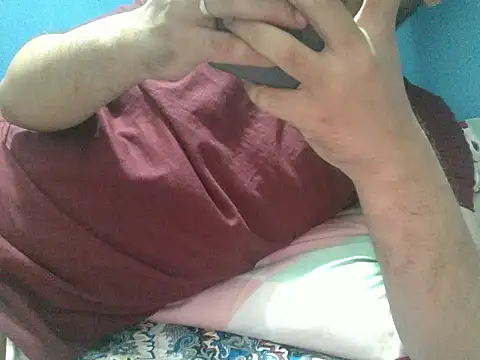 Precumboner 现场XXX聊天