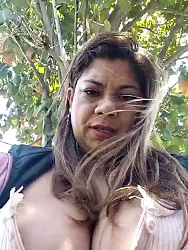 Laura-Hernandez Obrolan Langsung XXX