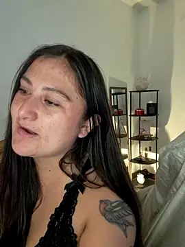 EmaTramel1 Chat XXX in diretta