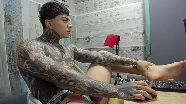 Gury_tattoo 现场XXX聊天