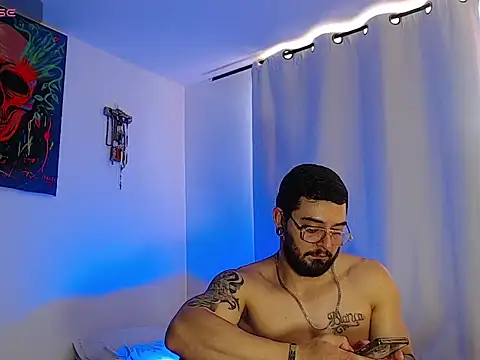 Chatroom XXX en direct de Axel_Stton