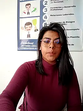 SOFIA-11_ 라이브 XXX 채팅