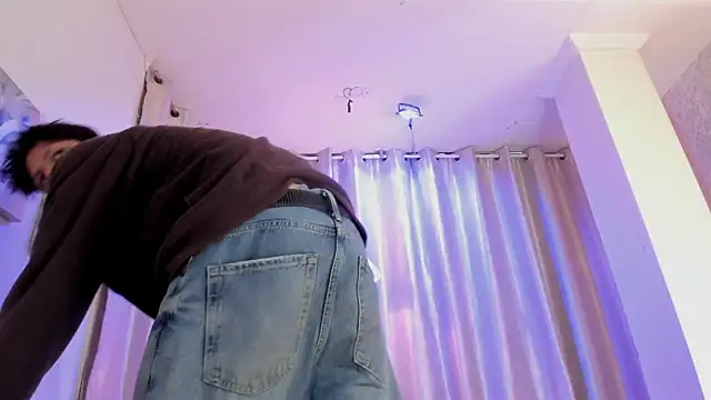 Ethan_qop Live XXX-Chat