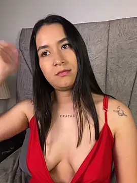 Val12777 Chat XXX live