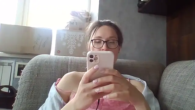 Jugira's Live XXX Chat