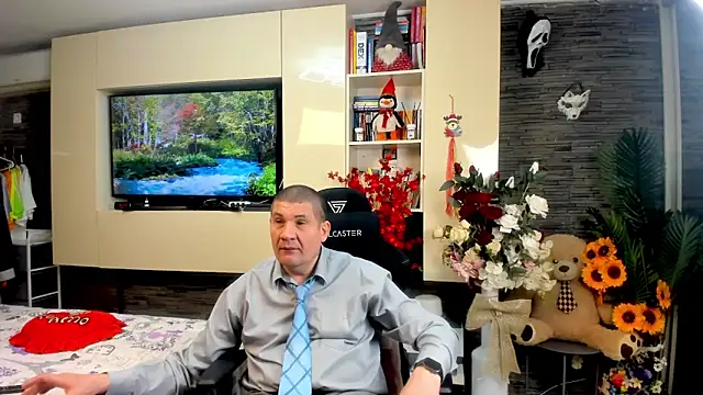 SpartacusDaddy48 Adlı Modelin Web Kamerası Şovu