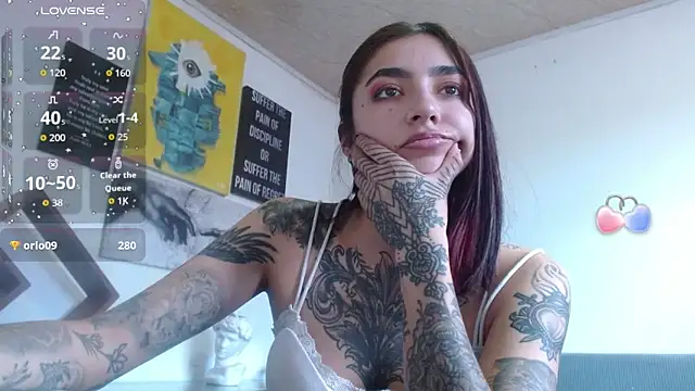 ZoeBakers_'s Live XXX Chat