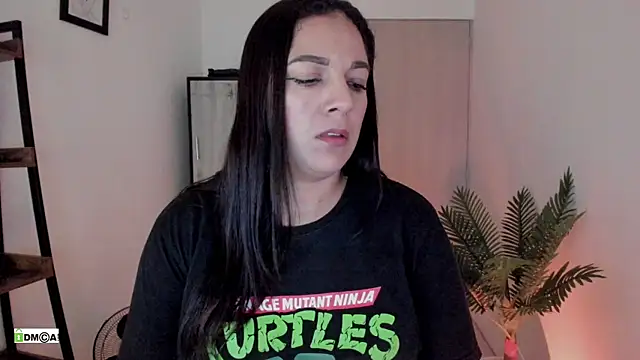urcute_kitten Chat XXX live