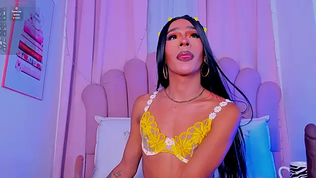 แชท XXX สดของ NicoleMadrird