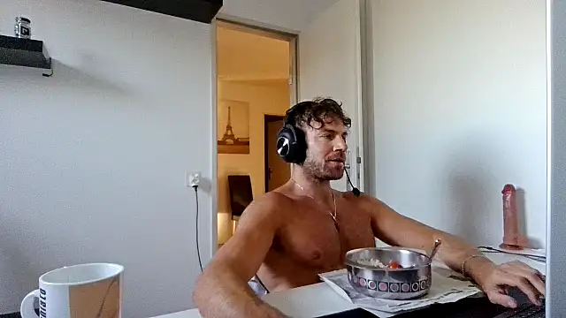 alpha-hunk – Naživo XXX chat