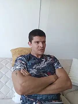 Онлайн чат XXX felipe_fitness