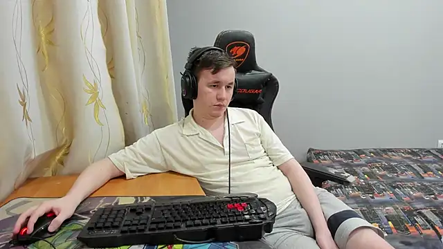 Вебкам-шоу iliaskrislove