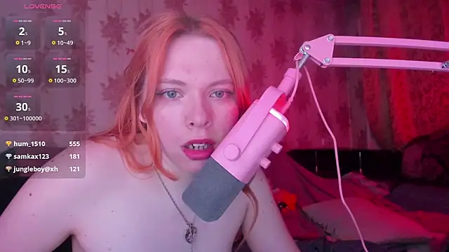 Cutie_Bambi's Webcam Show