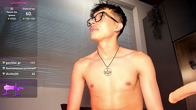XXX chat uživo modela tim__fox