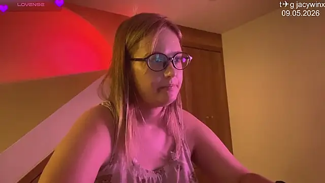 Chat XXX en directo de JacyWinslat
