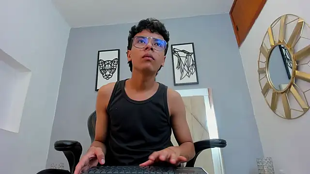 adams_bobby Show Webcam