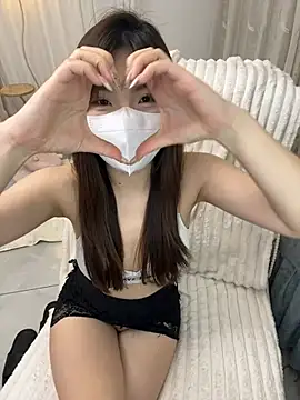 _xiaoxinxin_ 即時 XXX 聊天