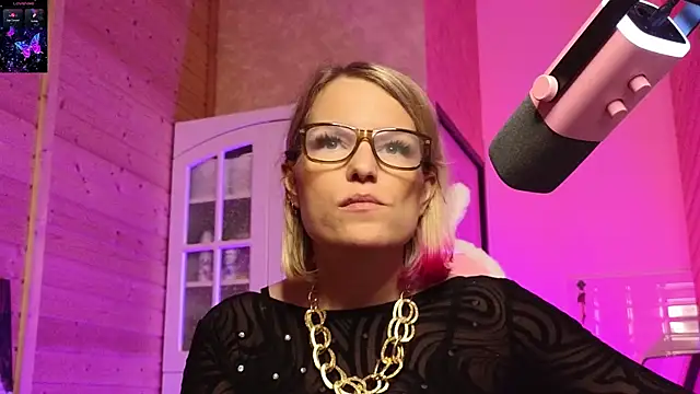 Chatroom XXX en direct de Lady_Shine