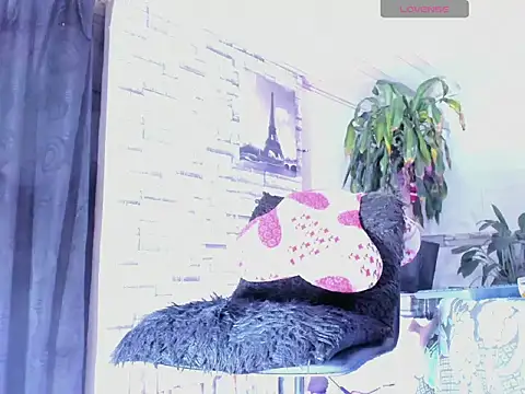 Chatroom XXX en direct de BeautyCatalella1