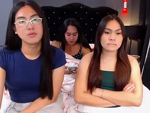 HOTTESTCANDYTS Show in webcam