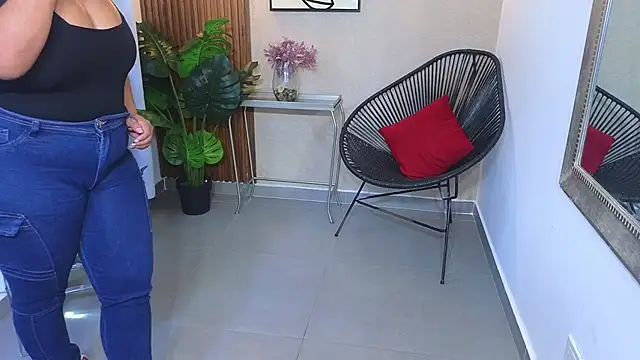 Kenya--Buhle's Webcam Show