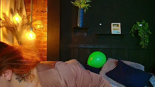 sahra_taylor_'s Webcam Show