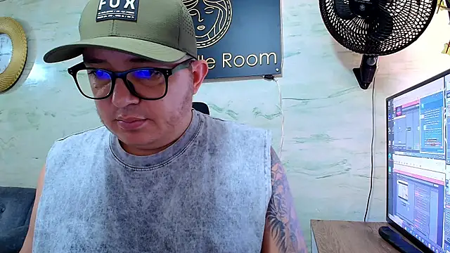 maximo_daddy Show Webcam