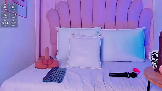 XXX chat uživo modela NicoleMadrird