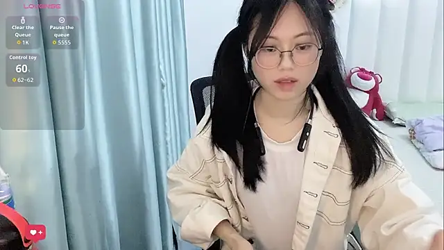 Luna-666 网络视讯表演