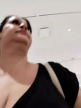 keilymadam's Live XXX Chat