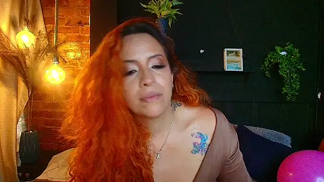sahra_taylor_'s Webcam Show