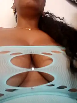 lia_mariana's Live XXX Chat