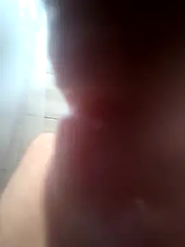 doncummseeme Show in webcam