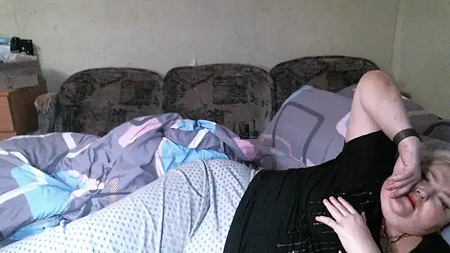 Lana555 লাইভ XXX চ্যাট
